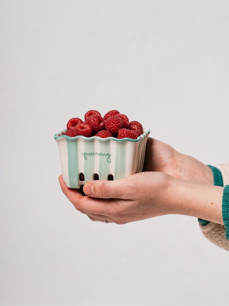 Blue Kinsey Scallop Mini Berry Basket