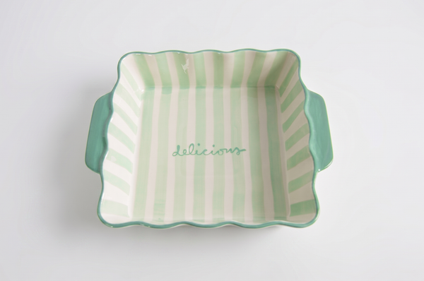 Blue Kinsey Scallop Baker