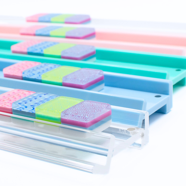 MAHJONG RACKS | Premium Acrylic | 4 Racks + 4 Pushers: Transparent Clear